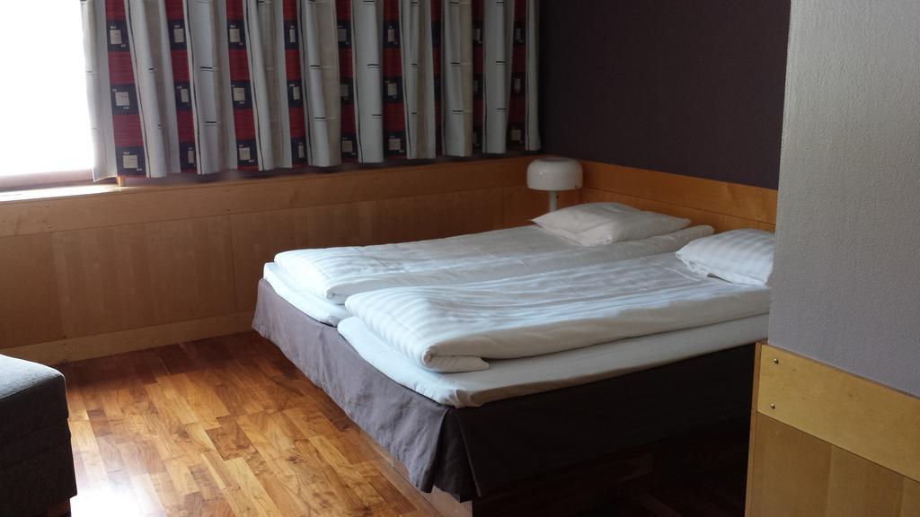 סטורומן Hotell Toppen חדר תמונה
